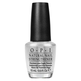 Opi nail lacquer natural nail strengthener