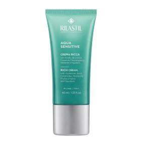 Rilastil Aqua Sensitive Crema Ricca idratante Tubetto da 40 ml per pelli secche, molto secche e sensibili.