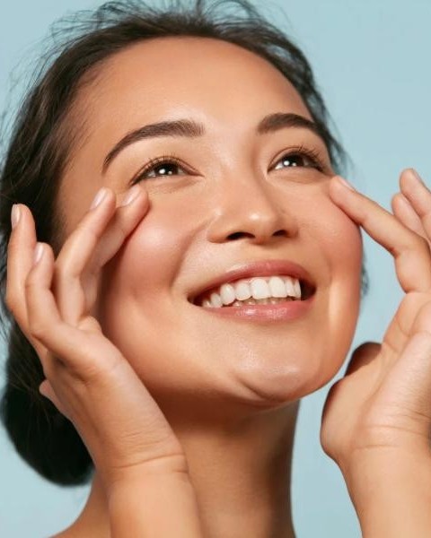 Come prendersi cura della pelle sensibile durante l'inverno